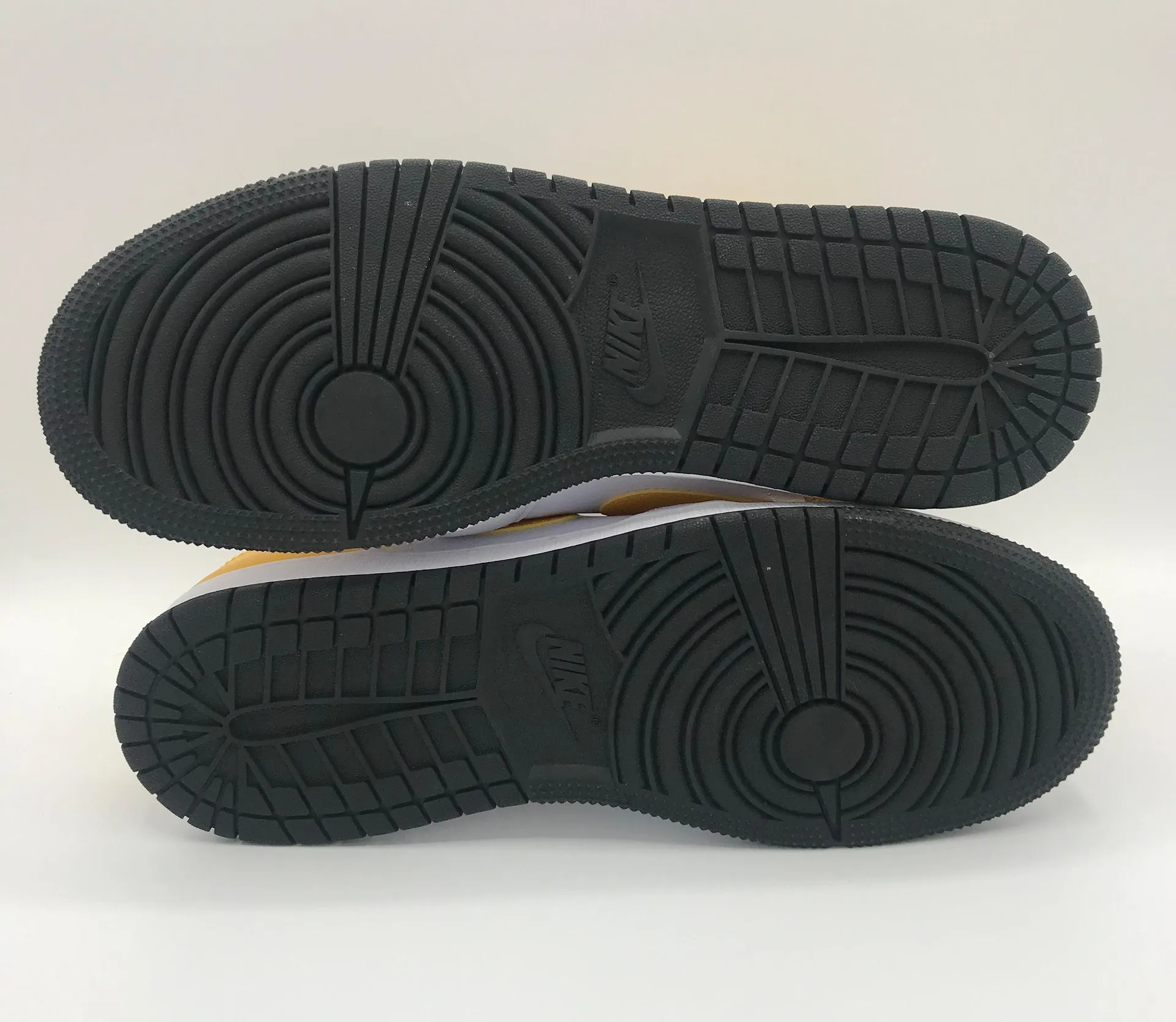 Air Jordans NWB 1 Mid GS University Gold Sneakers - Image 6