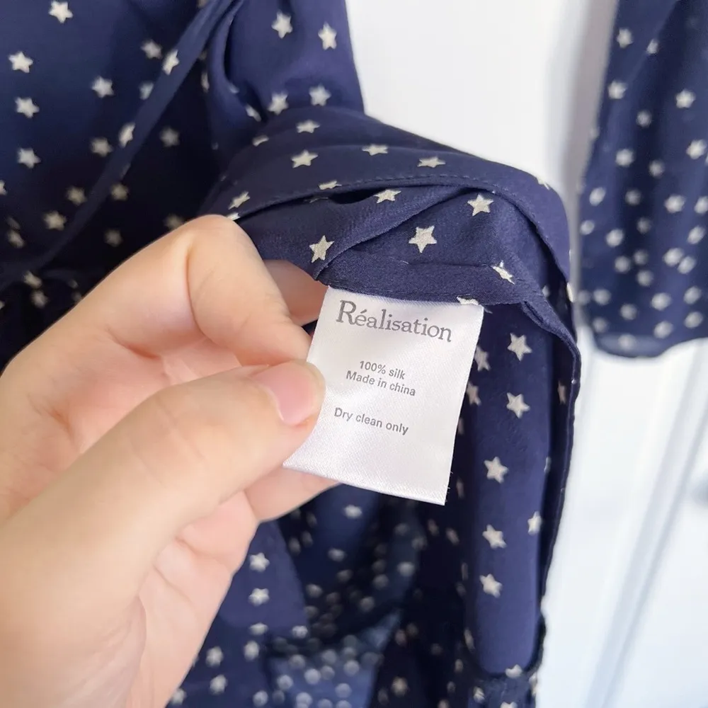 Réalisation • The Alexandra wrap silk mini dress Navy Star print ruffled - Image 8