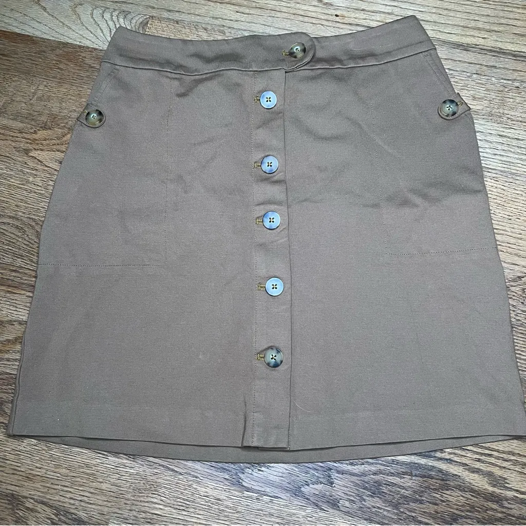 Jjill women Tan Brown Knit Short mini Skirt S PETITE  button front - Image 3