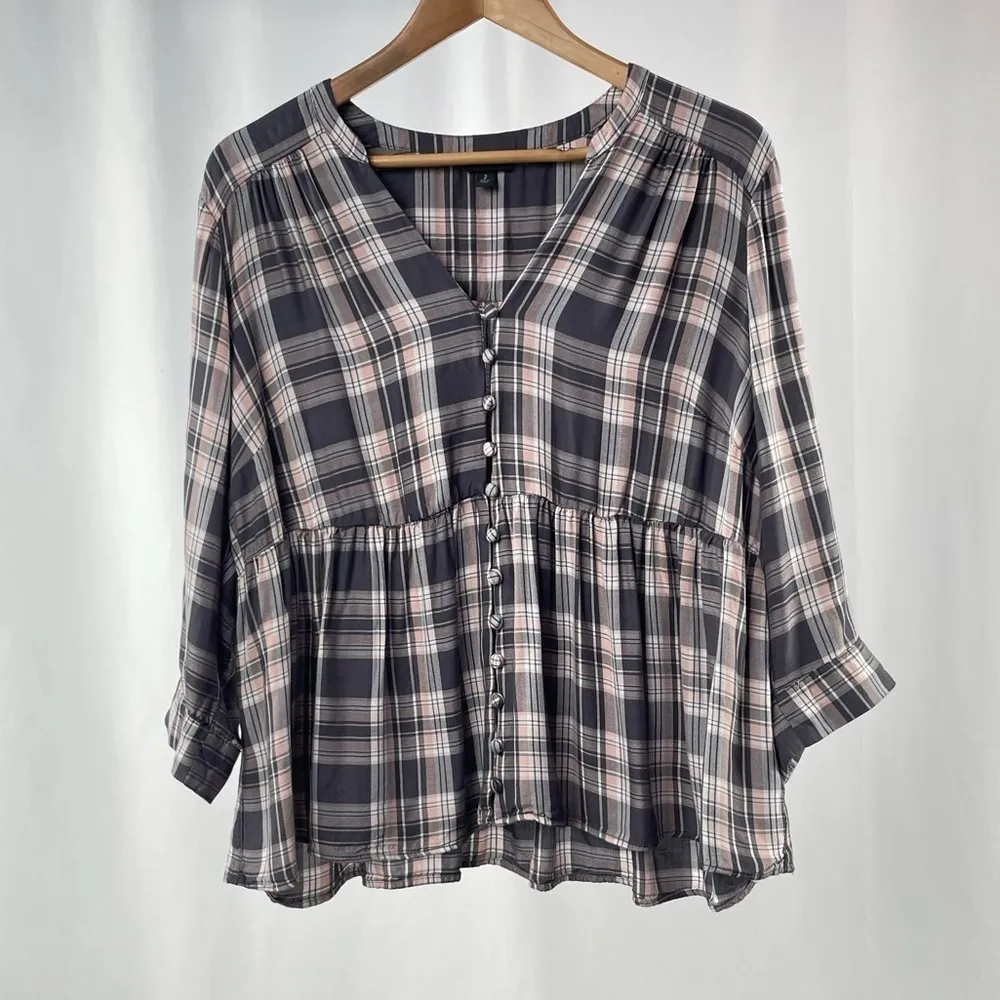 Torrid Plaid Button-Front Crop‎ Babydoll Blouse in Grey Pink Size 2X - Image 4