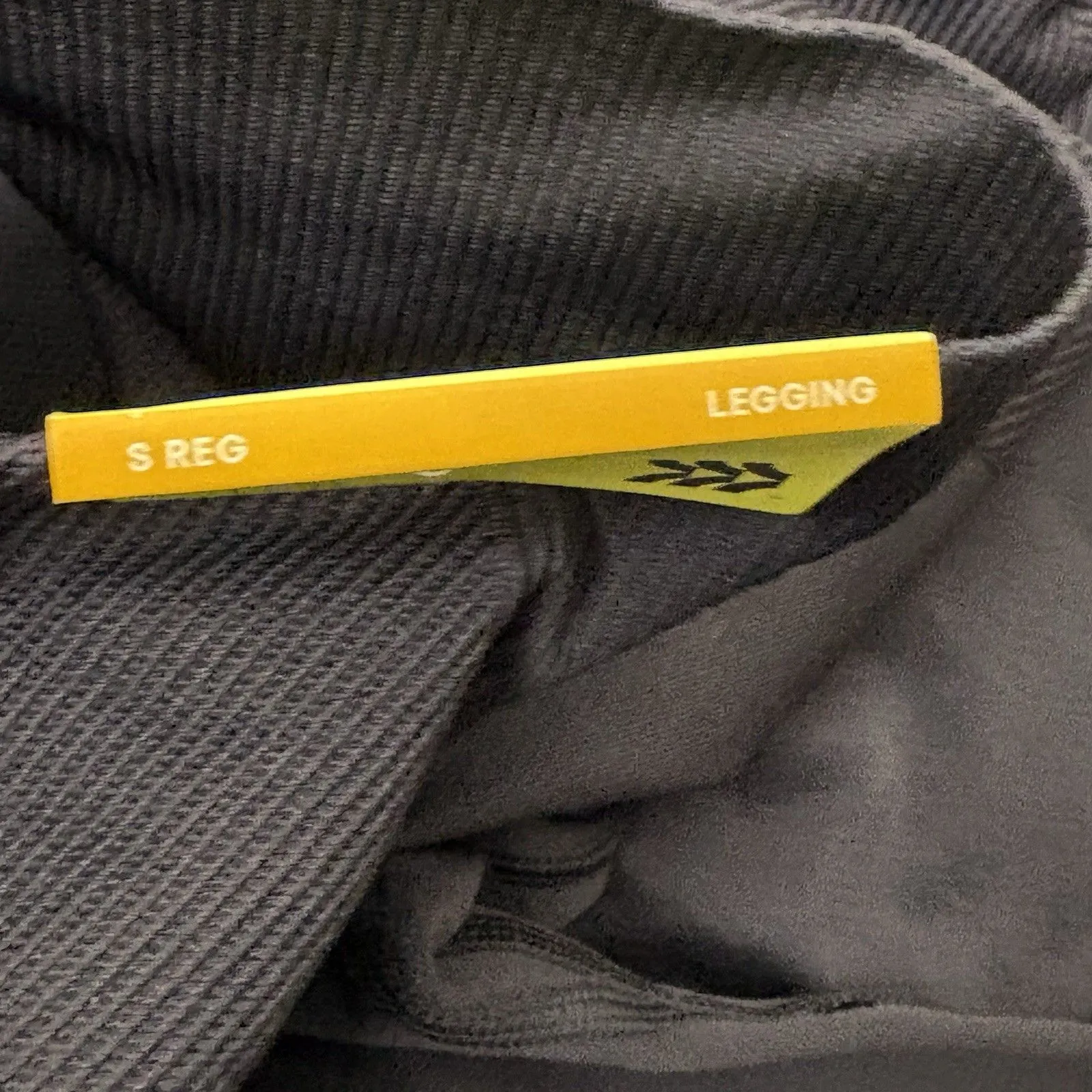 All In Motion Women’s Ultra High Rise Seamless Waffle Leggings Size Small NWT - Image 8