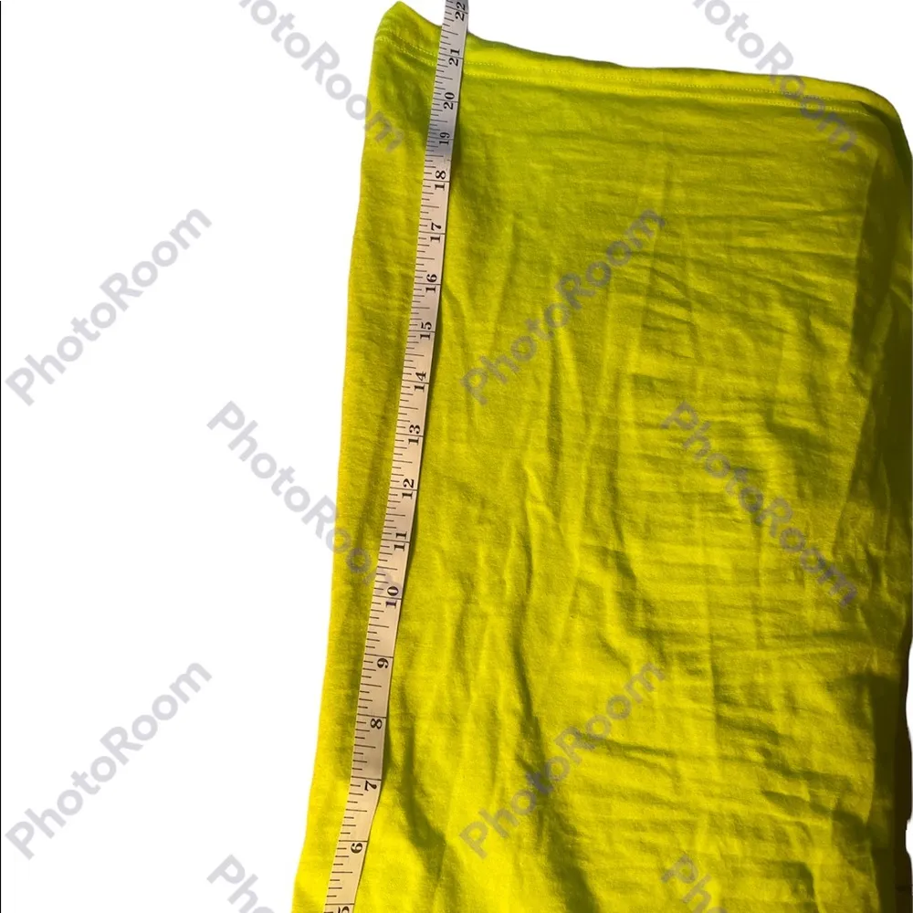 Neon Green Adjustable Spaghetti Strap Bodycon Tank Top Size Small - Image 4