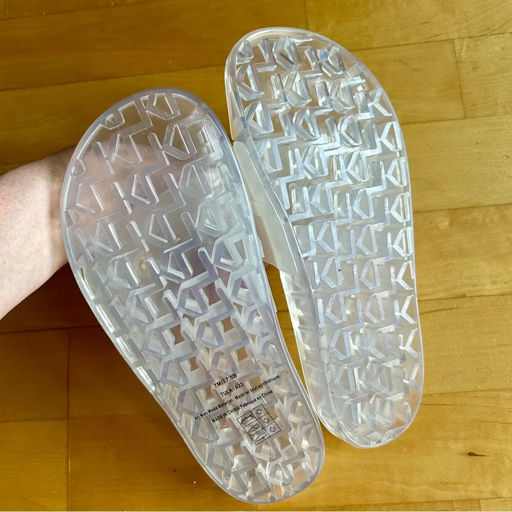 Karl Lagerfeld Clear Jelly Slides with Pearl Embellishment, White, Gold, Size 7 - Image 4