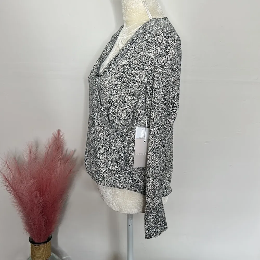 nwt // Chelsea 28 tuck front wrap blouse - Image 4