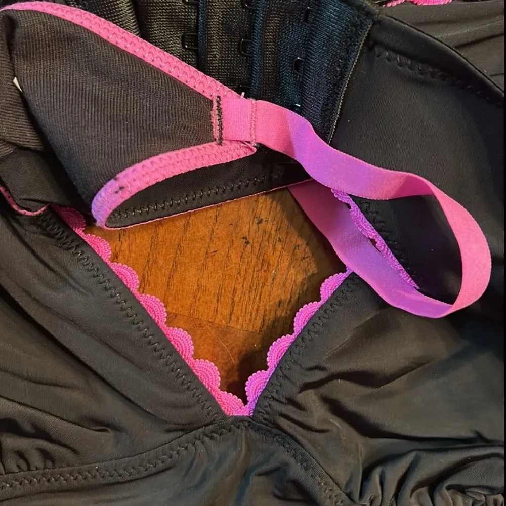 Parade Pink and Black Bralette and Thong Set(Size Large) Pink - Image 4