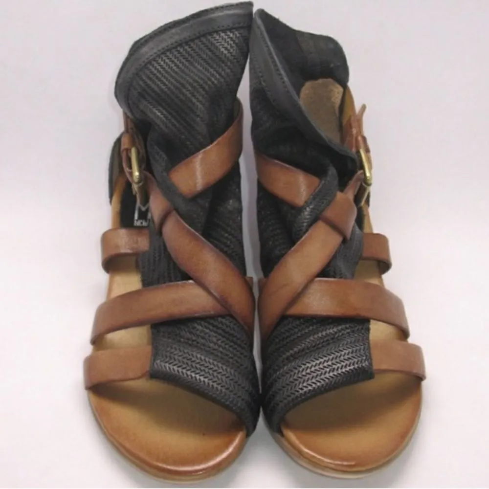 NWB  Black Brown Sandals - Image 3