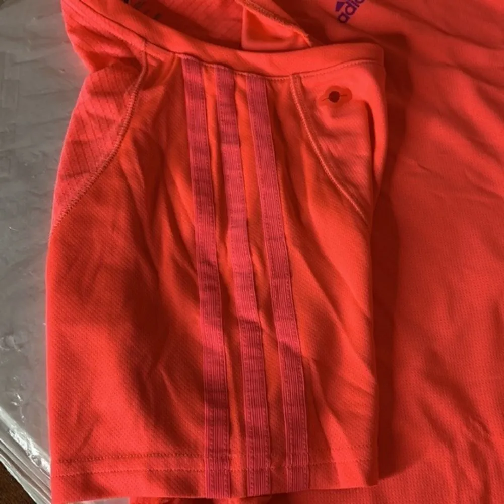 Adidas Supernova Short Sleeve Top Size Large Bright Coral - Image 10