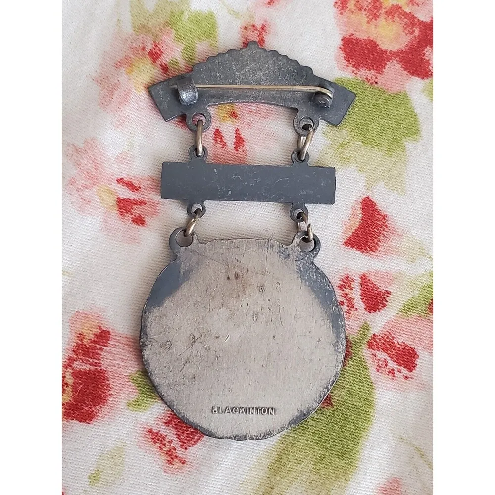 Vintage NRA Badge Marksman First Class 50 Ft Award Medal Pin Pinback Silver Tone - Image 3