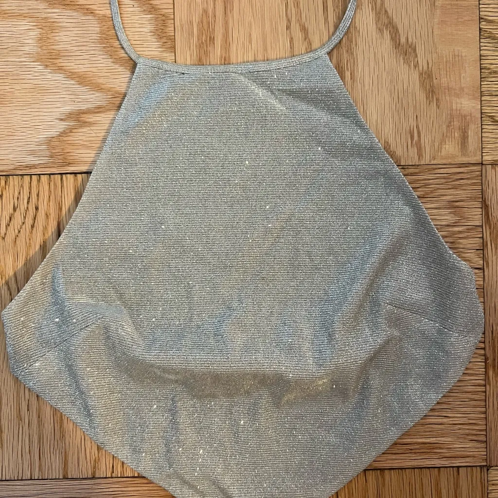 Meshki Shea Glitter Hanky Crop Top Silver - Image 4