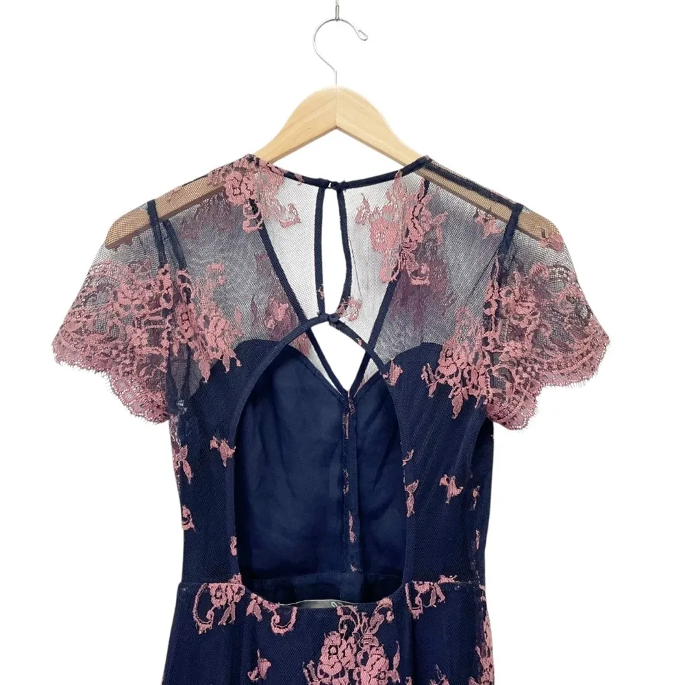 Lovers + Friends Shoreline Maxi Dress Navy Pink Lace Size Small Sheer Floral - Image 4