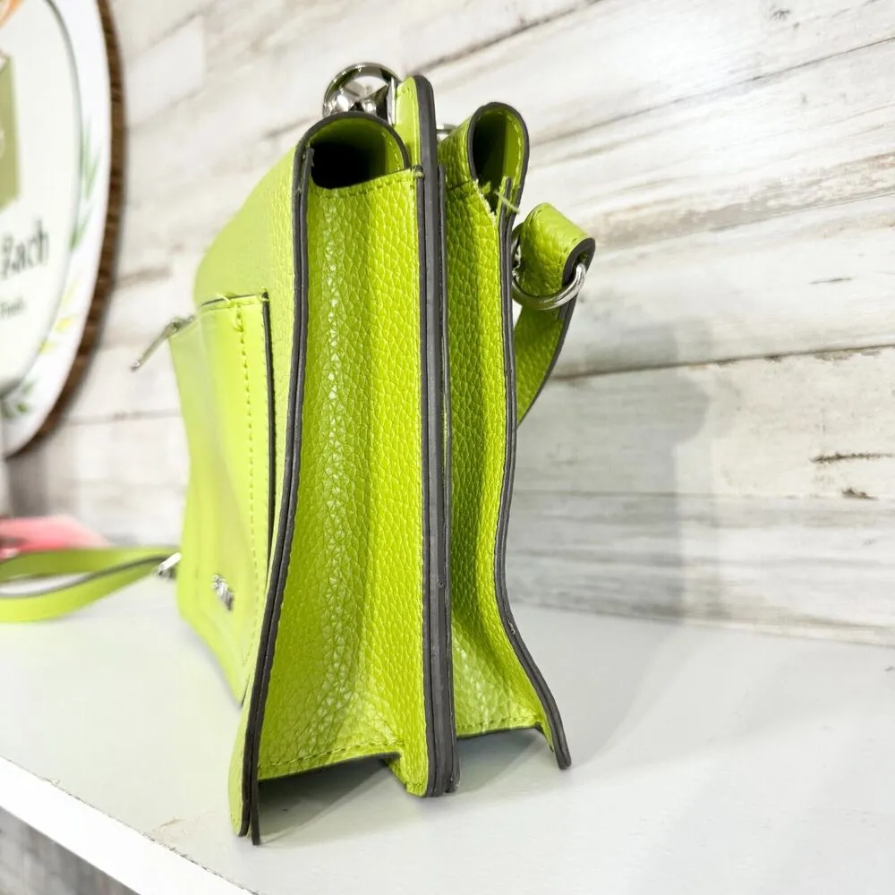 Steve Madden Women Green Leather Shoulder/ Hand Bag Foldable Flaps Snatched Look - Image 2