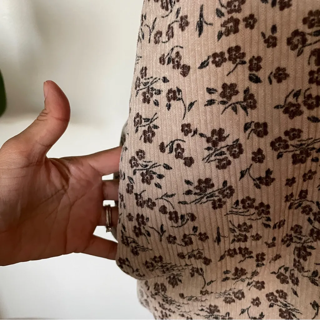 Entro | Floral Corduroy Puffer Vest - Image 5