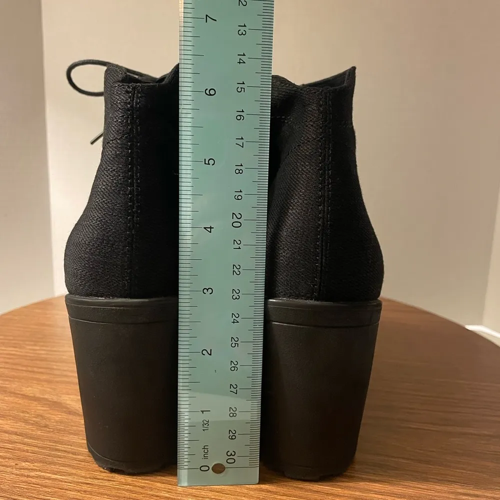 Shoemakers Black Textile Dioon Goth Grunge Ankle Booties Lug Sole -41 - Image 4