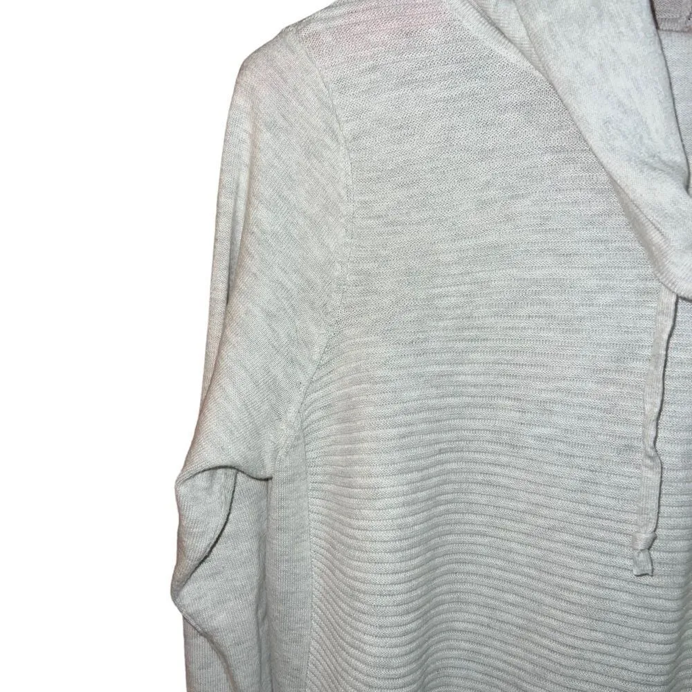 Artisan N.Y. light grey cowl neck tunic sweater with long sleeves size large - Image 3