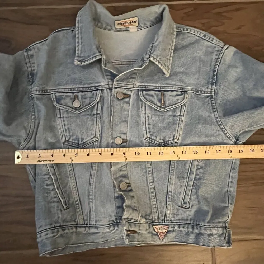 Vintage Guess light blue women's denim jacket with guess logo size - Image 3