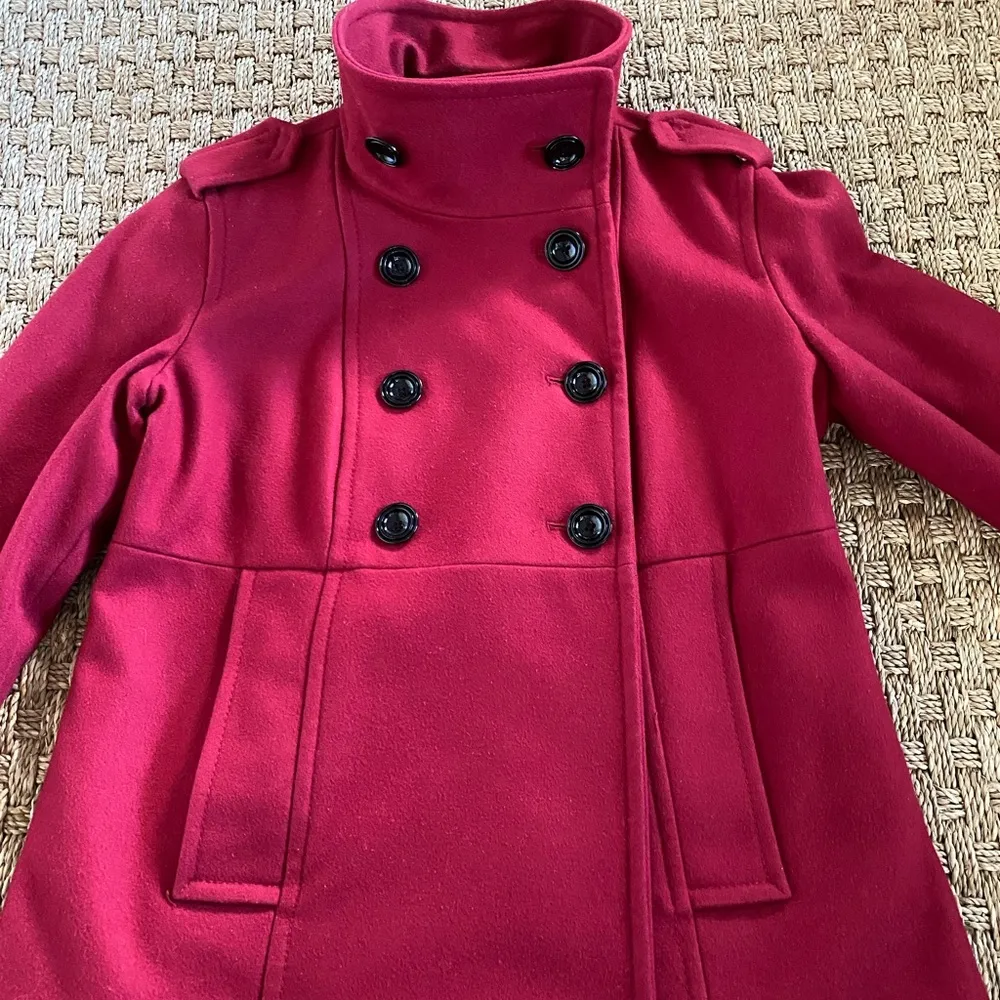 Gap  women’s red wool pea coat medium - Image 4