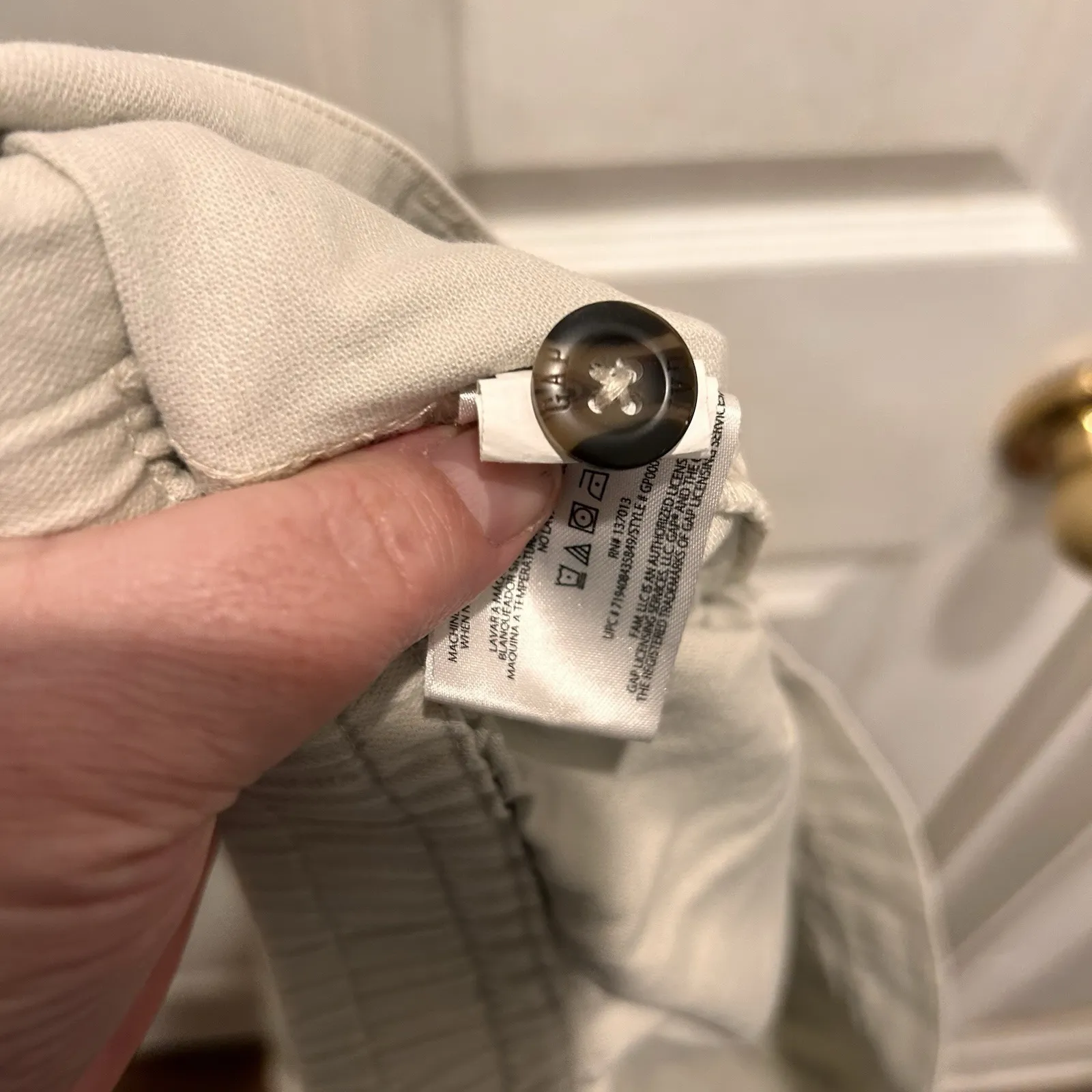 GAP Women's Cargo Jogger Pants Beige Cotton Lyocell Blend Sz XL Beach Athleisure - Image 8