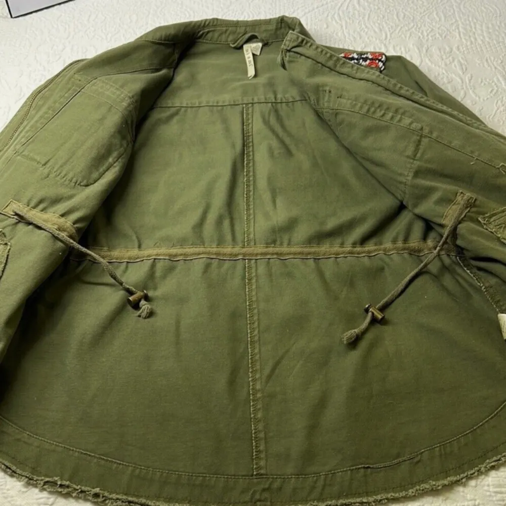 Miami  army green jacket - Image 4