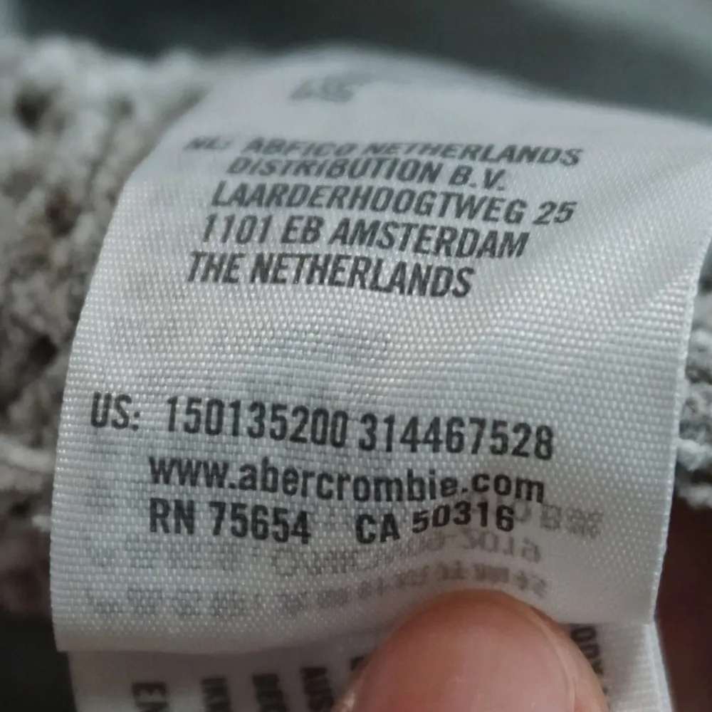 Abercrombie & Fitch Sweater Cardigan - Image 3