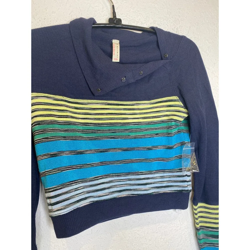 FP Movement Mountain Mama Striped Layering Stretchy Crop Top NWOT Sz XS Navy - Image 3