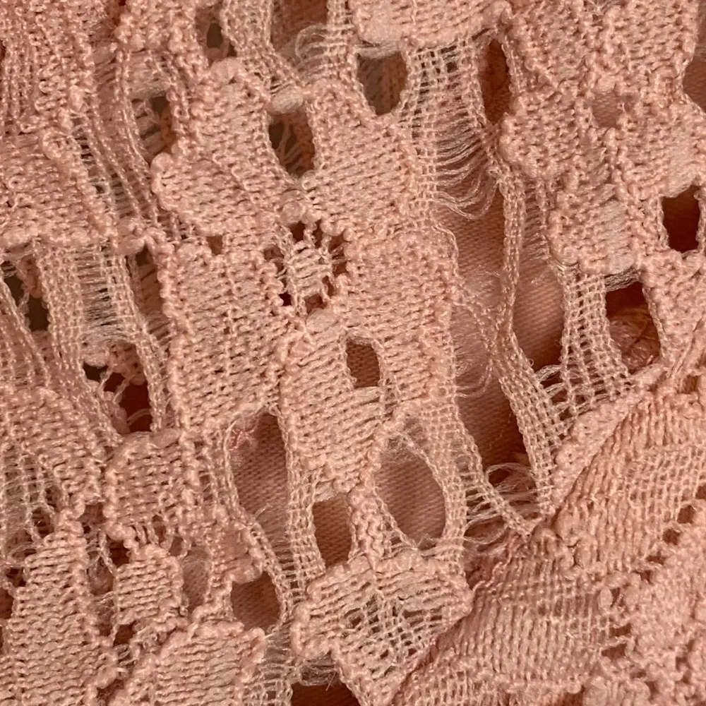 Hollister Pink Floral Lace Half Sleeve Crop Top - Image 6