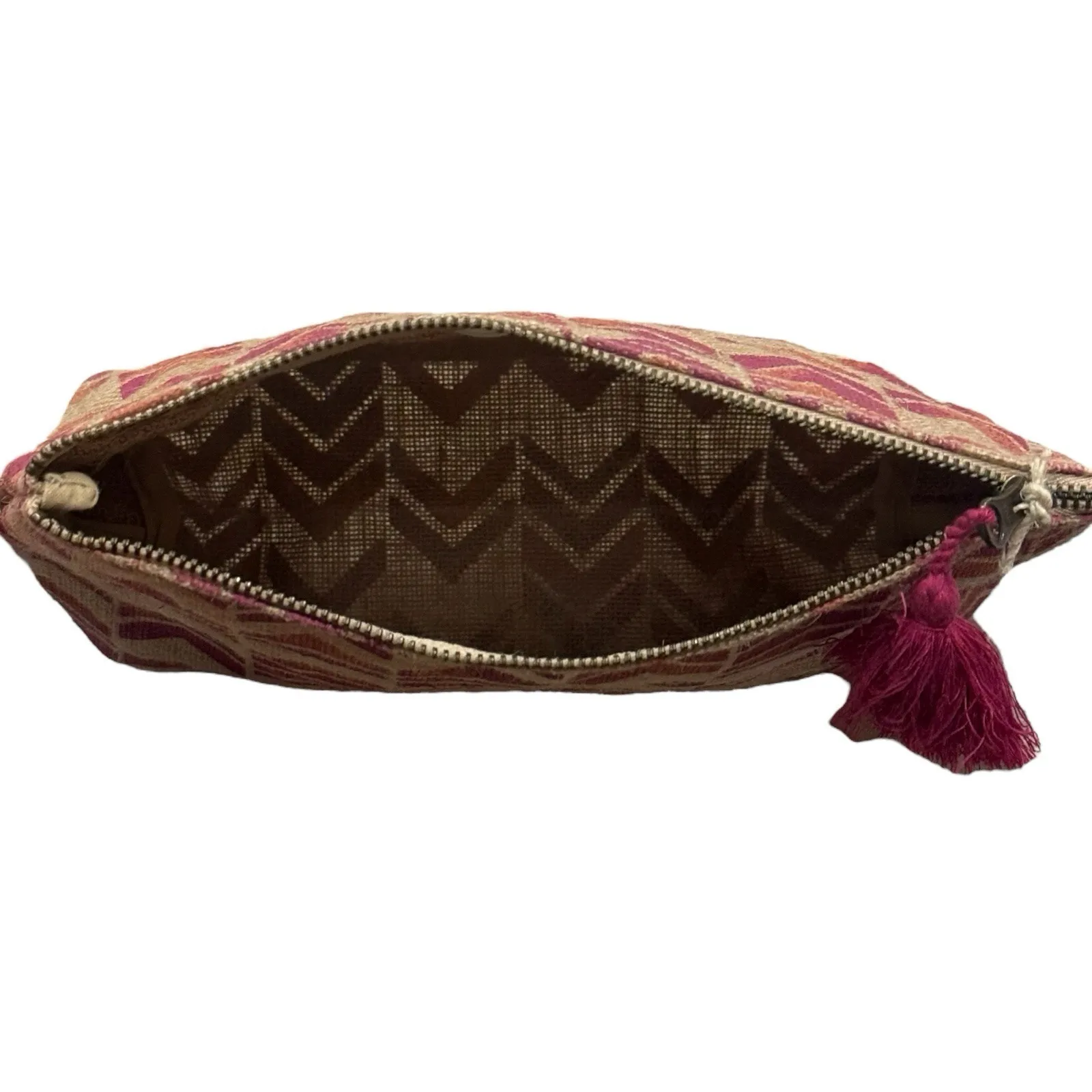 NEW Neiman Marcus Pink/Tan Chevron Stripe Tassel Handcrafted Cosmetic Makeup Bag - Image 4