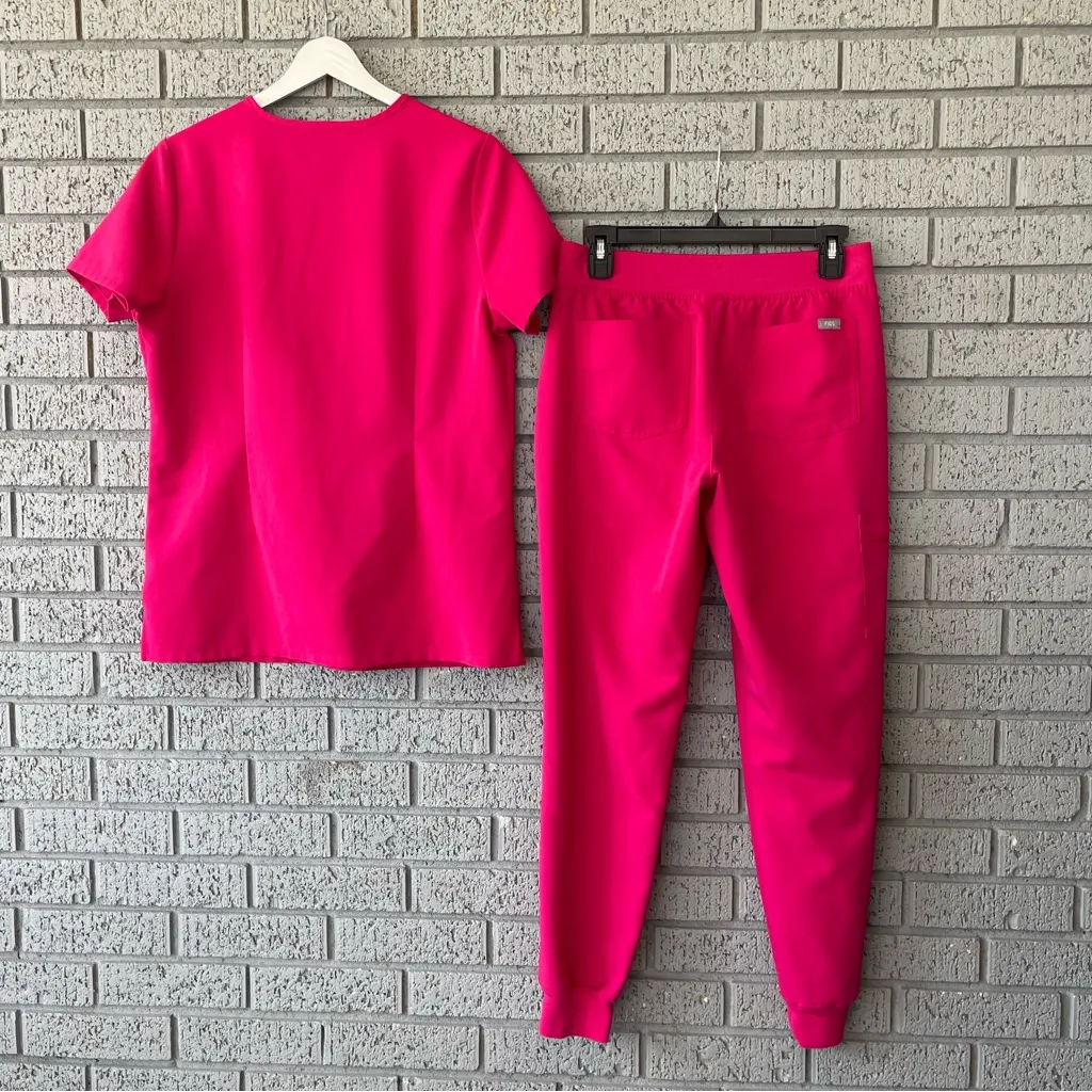 Figs Scrub Set Ultra Rose Pink Catarina Top Zamora Joggers Size Small - Image 8