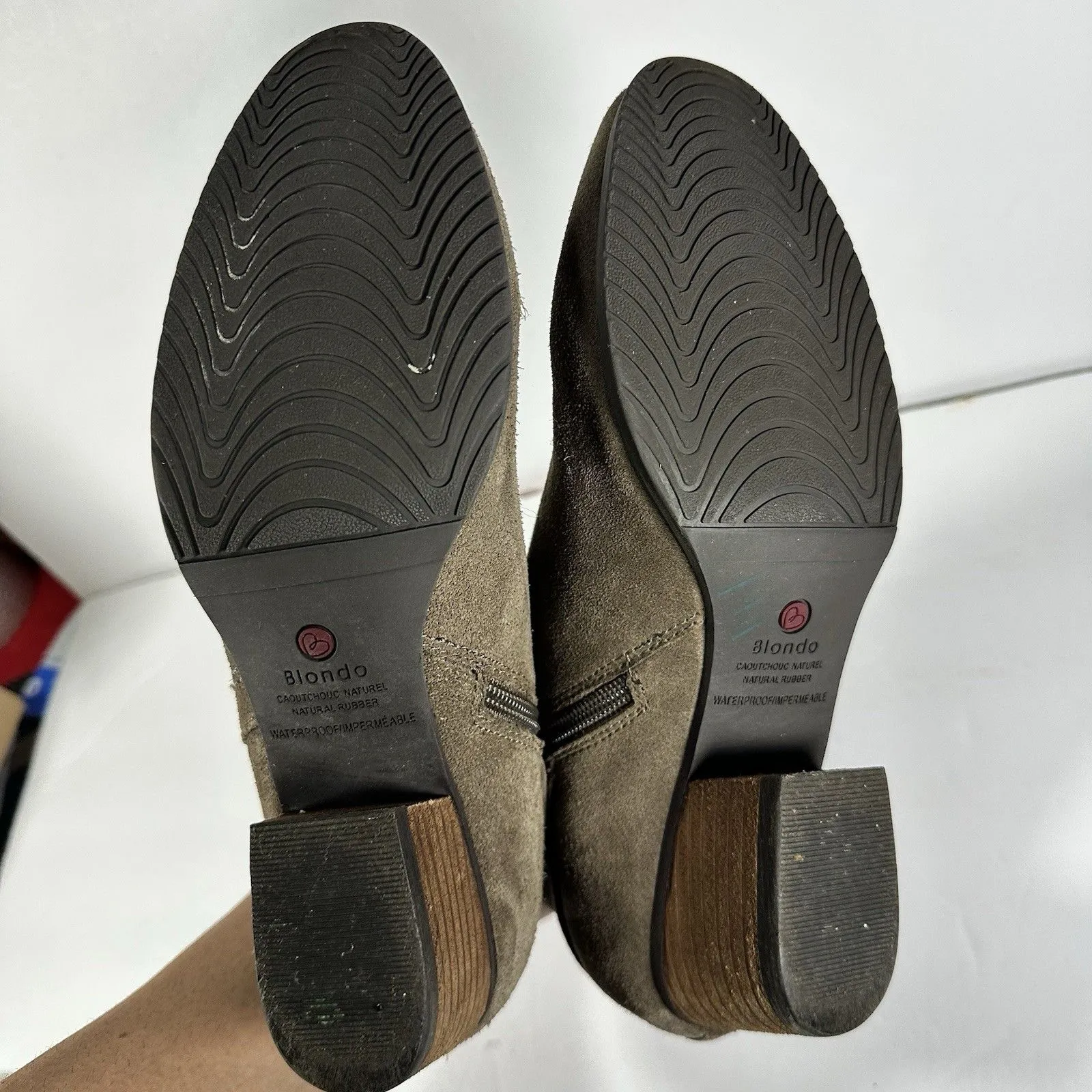 Blondo Waterproof Suede Ankle Boots - Women's Size 8M - Taupe/Mushroom - Image 6