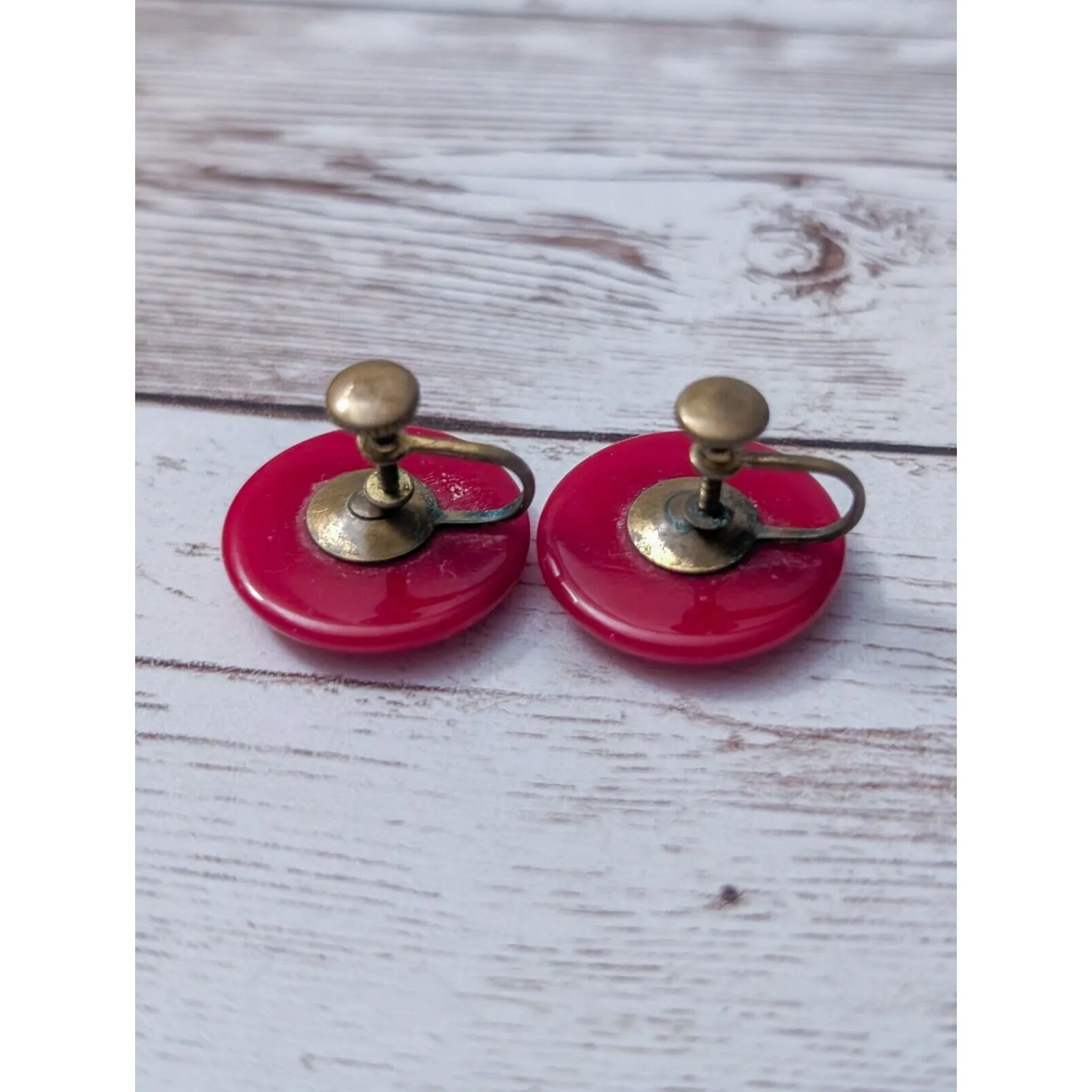 Vintage Screw On Earrings - Image 3
