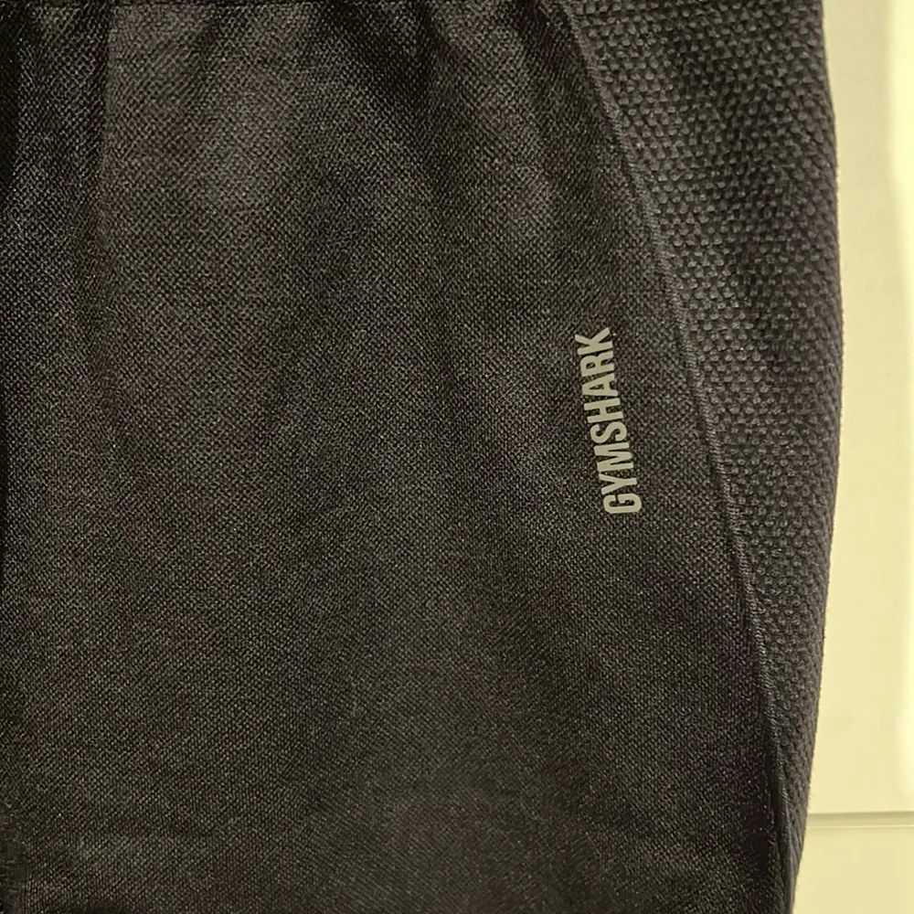 GymShark shorts . Size M - Image 2