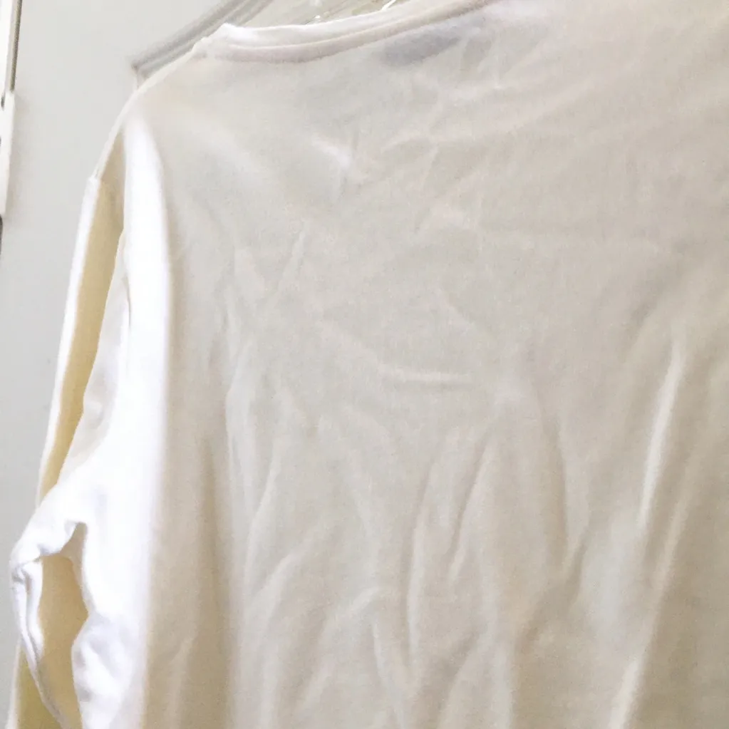 FINAL MARKDOWN Ladies drapers and Damon’s top small - Image 5