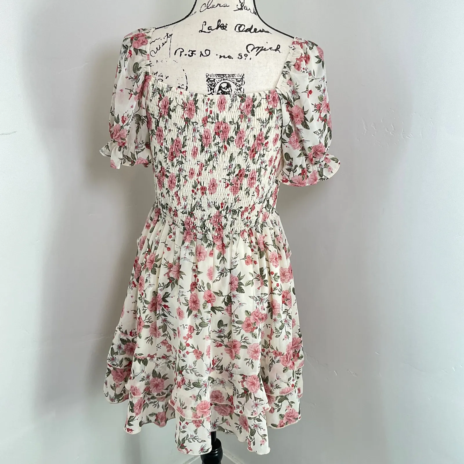 Cream Floral Print Puff Sleeve Square Neck Ruffle Tiered Mini Dress M Pink Size M - Image 4