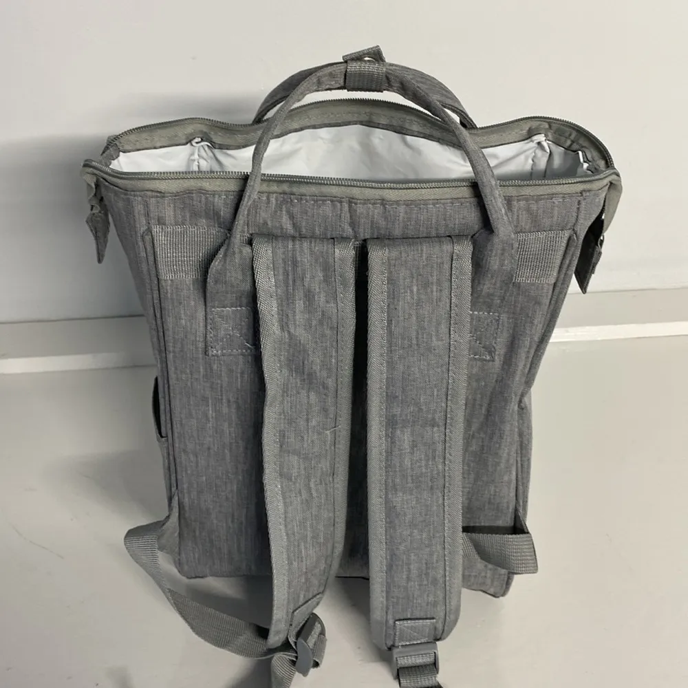 Enfamil waterproof Backpack with Insulated Pockets and Stroller Straps Gray - Image 7