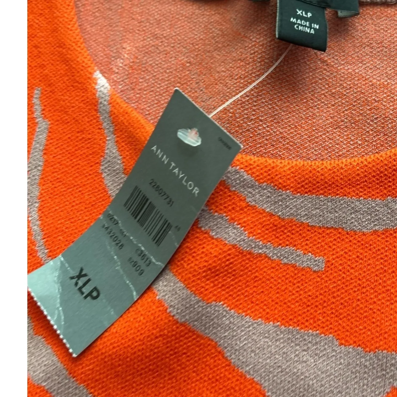 Ann‎ Taylor Orange Floral Knit Shift Dress Short Sleeve Crew Neck Women's M - Image 9