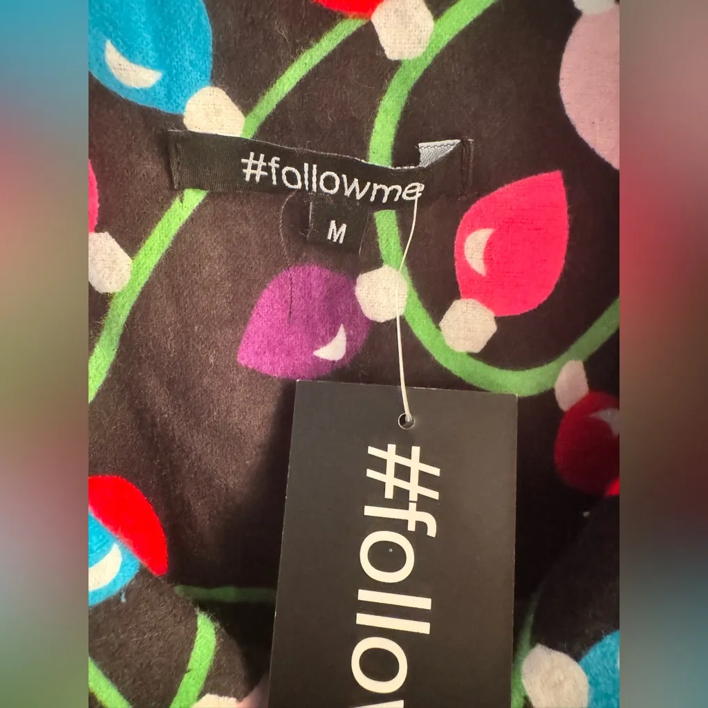 #FOLLOWME Unisex Pajama Top Black Christmas Lights Print Cotton NWT – Size M Size M - Image 3
