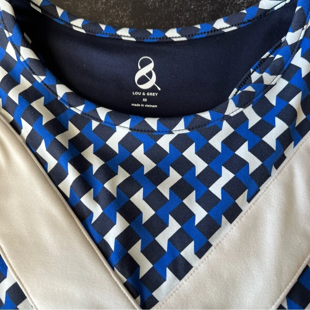 Lou & Grey Chevron Softsculpt Racerback Blue/white/black Bralette XS NWT - Image 7