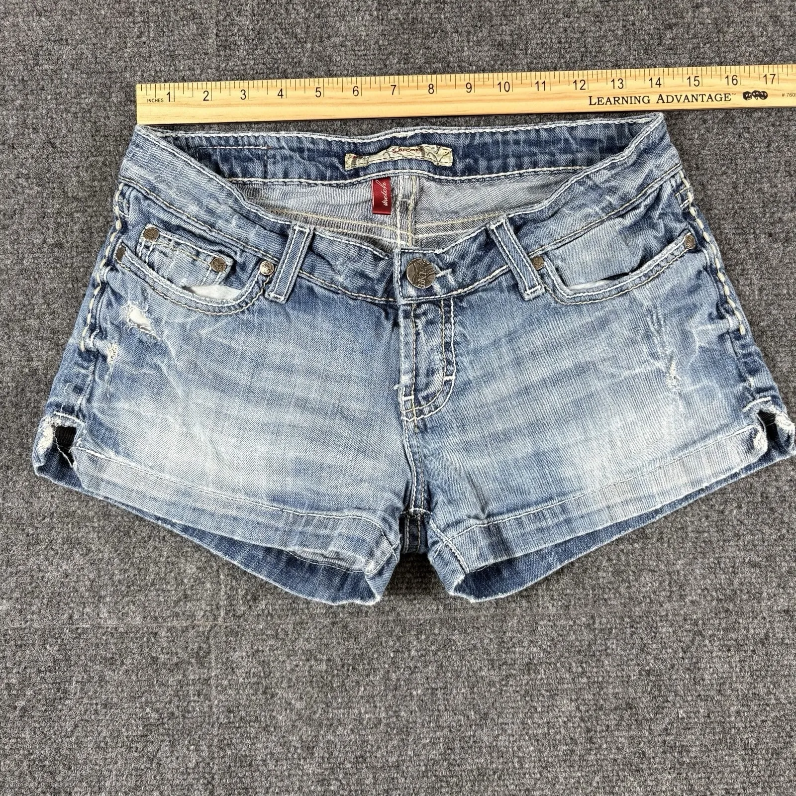 BKE BUCKLE Jean Shorts Womens 28* Blue Sarah Stretch Zip Cut Off Distressed - Image 10