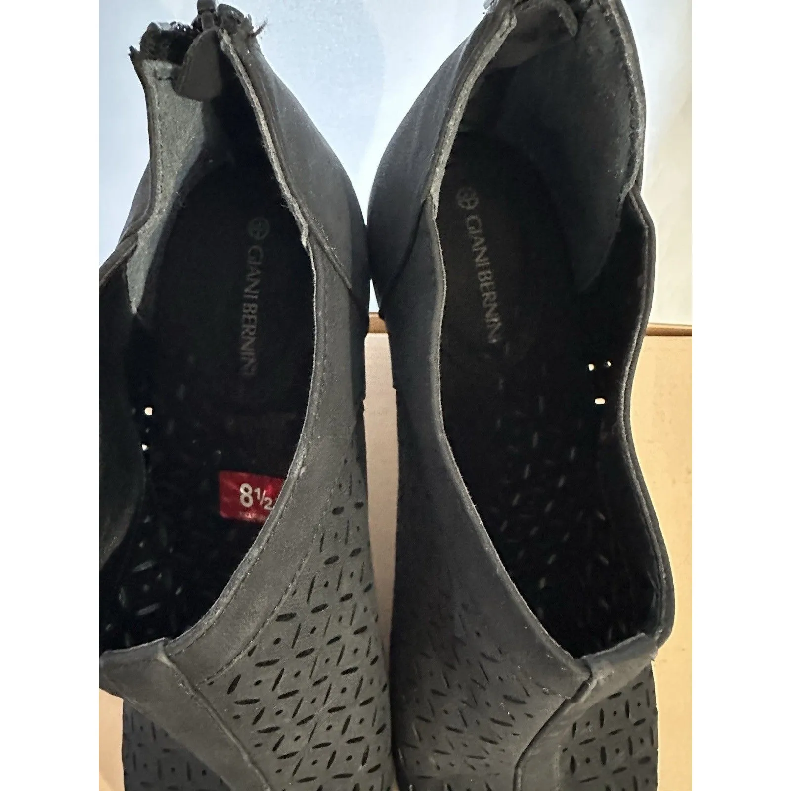 Giani Bernini Alanny Perforated Black Booties Peep Toe Block Heel Shoes Sz 8.5 - Image 8
