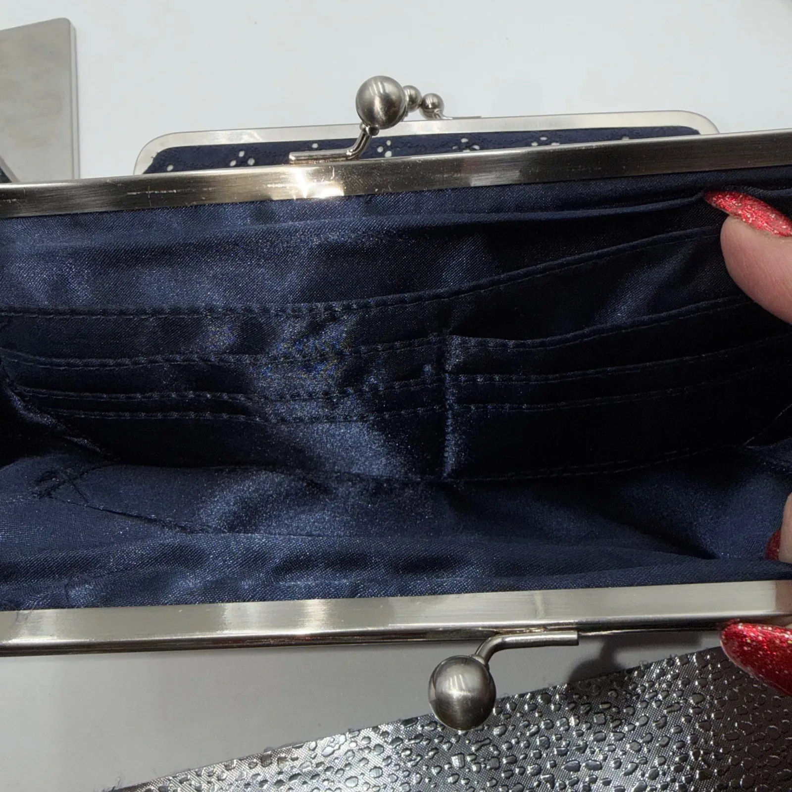 Mark by Avon Navy Blue Eyelet Clutch Coin Purse Kiss Lock Wallet Organizer - Image 8