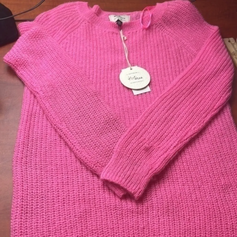 Knit wear ladies blouse XS - Image 6