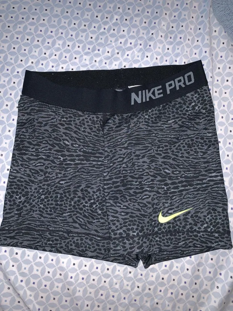 Pro Spandex Volleyball Short - Image 2