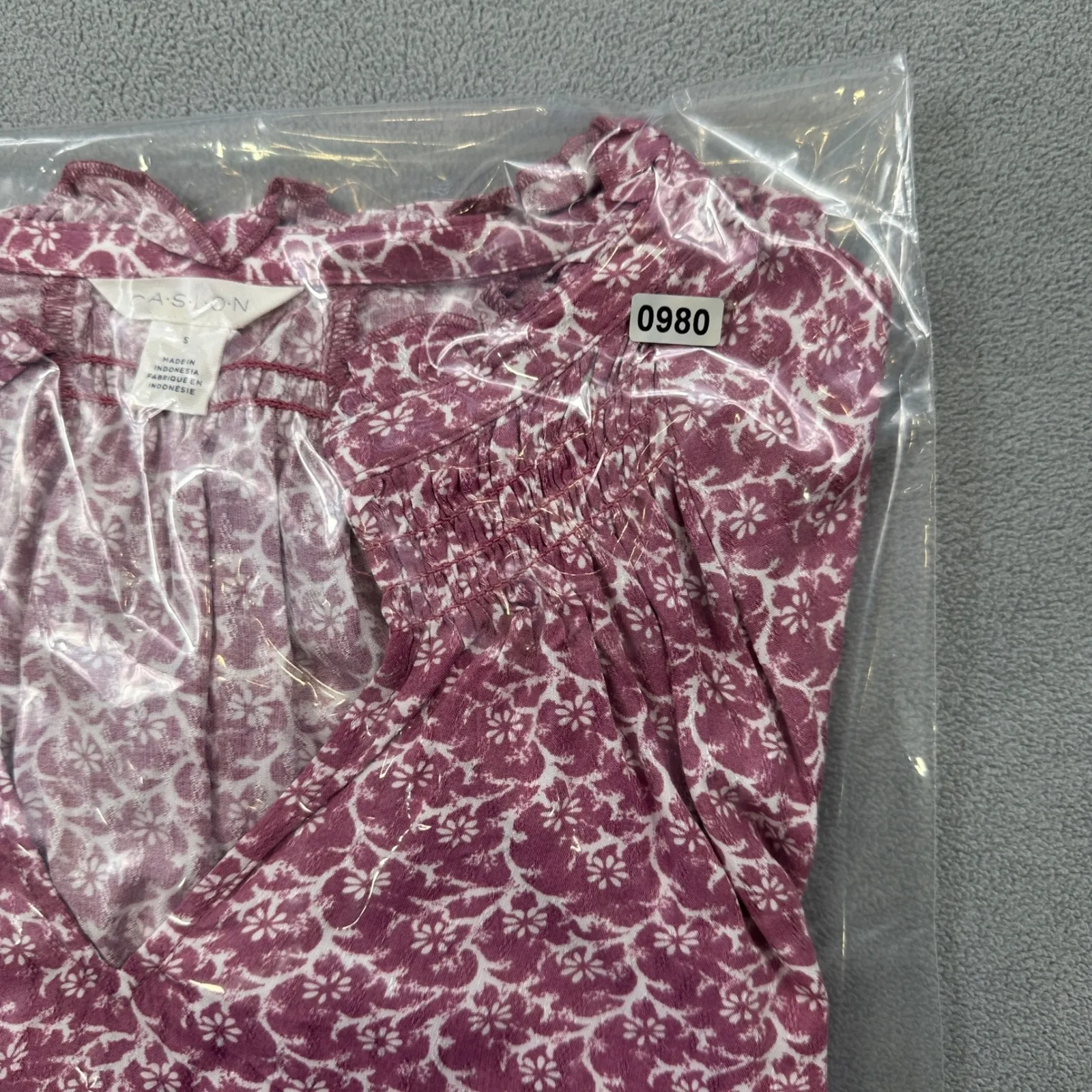 CASLON Nordstrom Top S Purple Floral Print Ruffle Neck Long Sleeve Blouse V Neck - Image 9