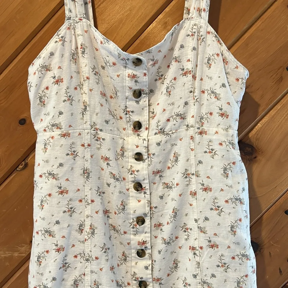 American Eagle floral button up linen blend dress - Image 3