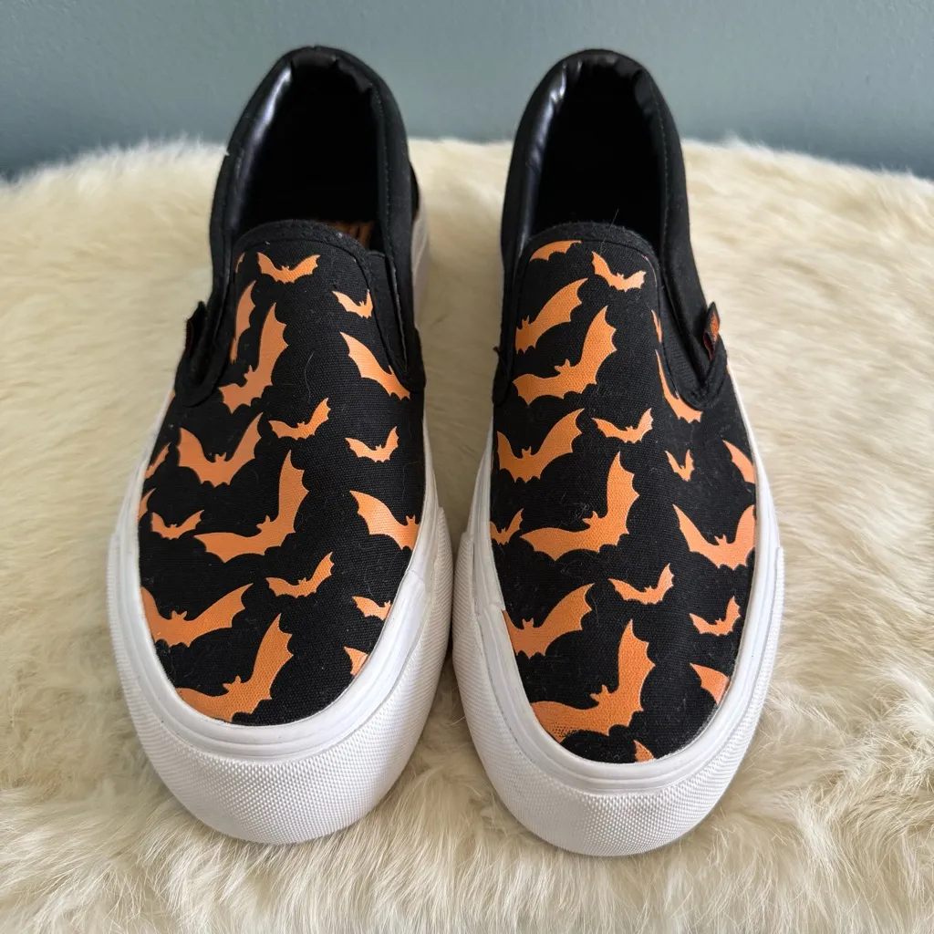 YRU Chill Bat Slip On Canvas Sneakers Black Size 6 - Image 2