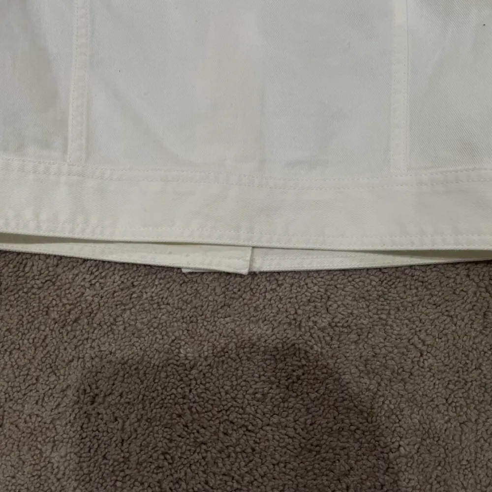 Michael Kors Cropped Denim Jacket - Image 10