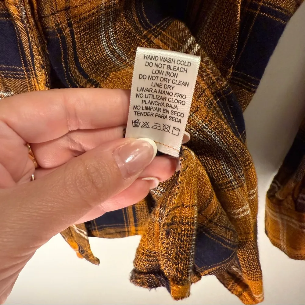 Windsor Plaid-Lib Beats Long Sleeve Shirt - Size Large - Image 4