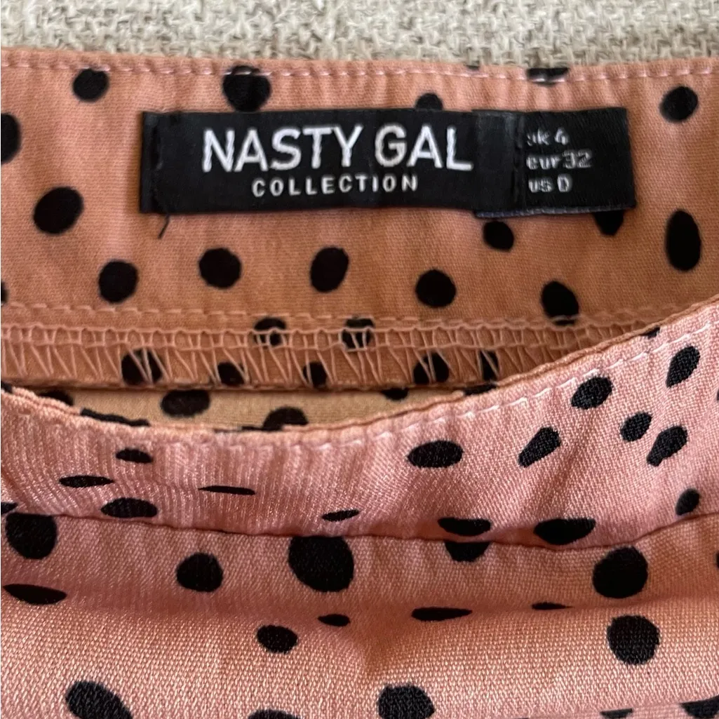 Nasty Gal Tan & Black Satin Polka Dot Mini Skirt - Image 4