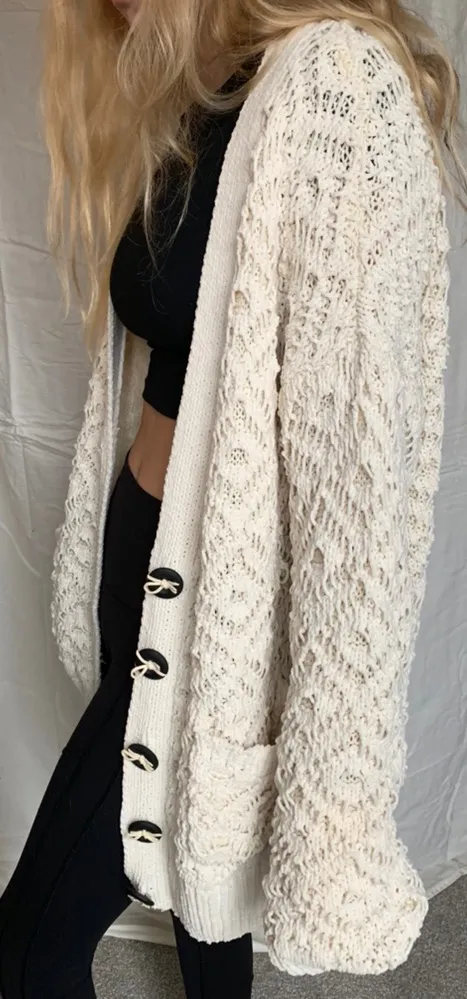 Cream Cardigan - Image 4