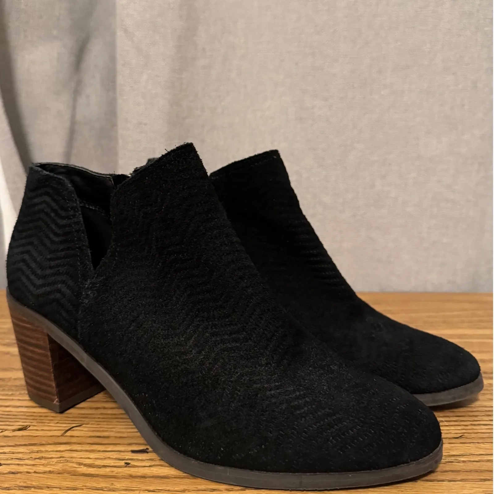 Lucky Brand sz 7.5 Womens Black Chunky Heel Zip Up Ankle Booties Fall Western - Image 9