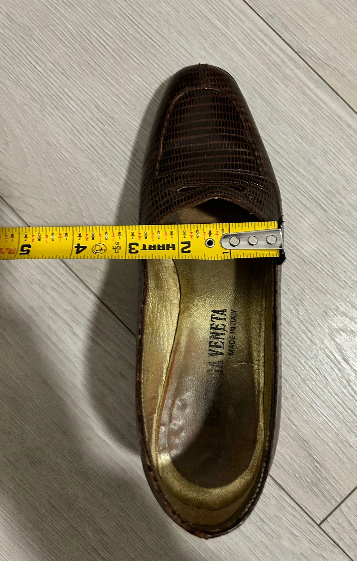 Vintage 80’s Brown Lizard-Embossed Leather Loafers - Image 15